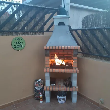 Villadunas - With Luxury Hot Tub بيت للعطل