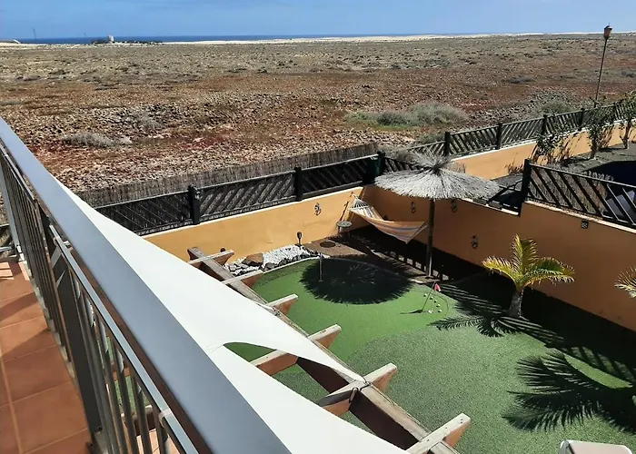 度假居 Villadunas - With Luxury Hot Tub And Tiki Roof Bar *