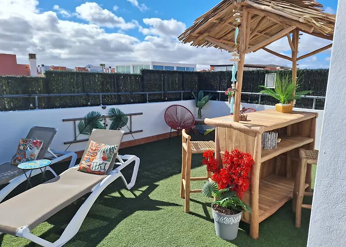 度假居 Villadunas - With Luxury Hot Tub And Tiki Roof Bar *